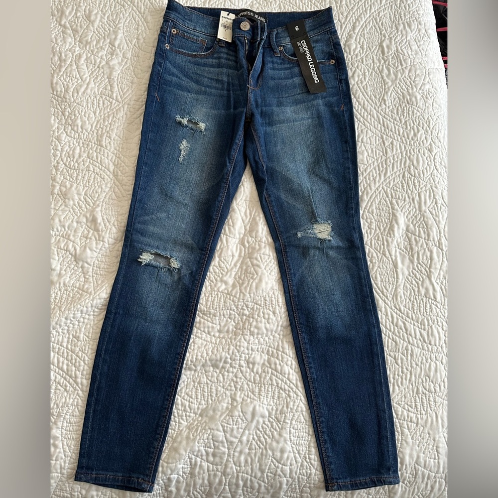 Express Mid Rise Cropped Legging size 6